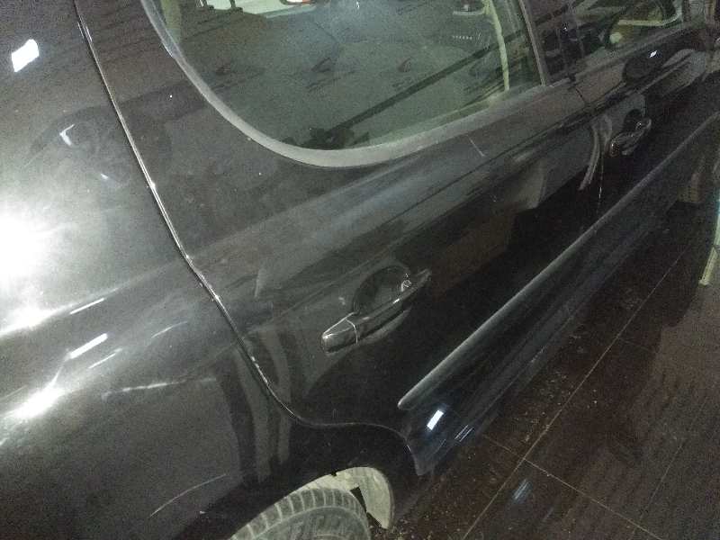 Cerradura puerta trasera derecha peugeot 207 1.4 hdi