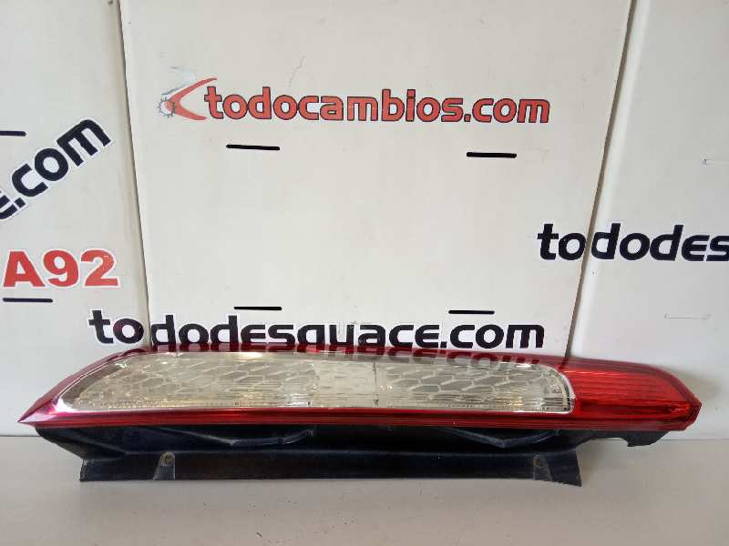  piloto trasero izquierdo   ford focus berlina (cap) ambiente (d) 1.6 tdci cat