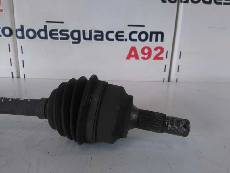 Transmision delantera izquierda peugeot 207 1.4 hdi
