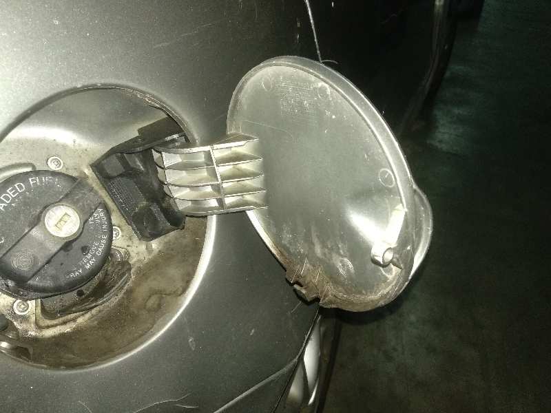 Tapa exterior combustible alfa romeo 147 1.6 16v t.spark eco (937.axa1a