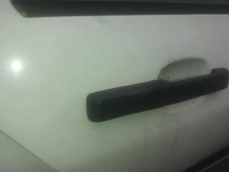 Cerradura puerta delantera derecha seat toledo i 1.9 d