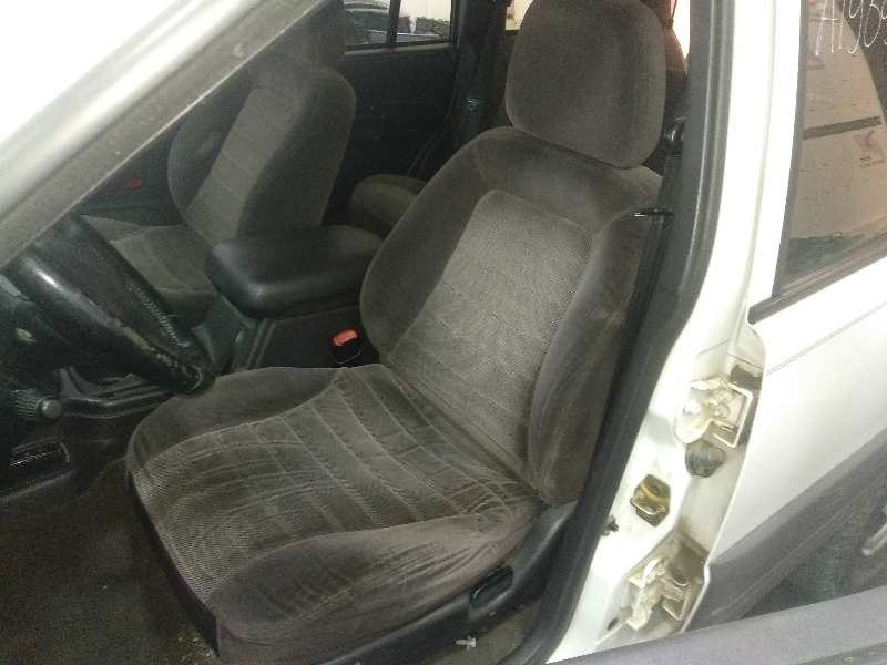 Asiento delantero izquierdo jeep grand cherokee i 2.5 td 4x4 (z)