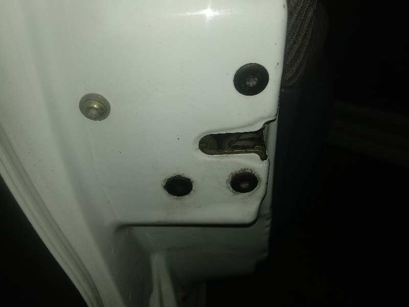 Cerradura puerta delantera izquierda renault megane i classic 1.6 16v (la00 la04 la0b la1