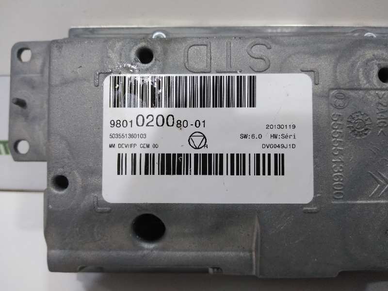 Pantalla multifuncion citroen ds3 base      09.09 