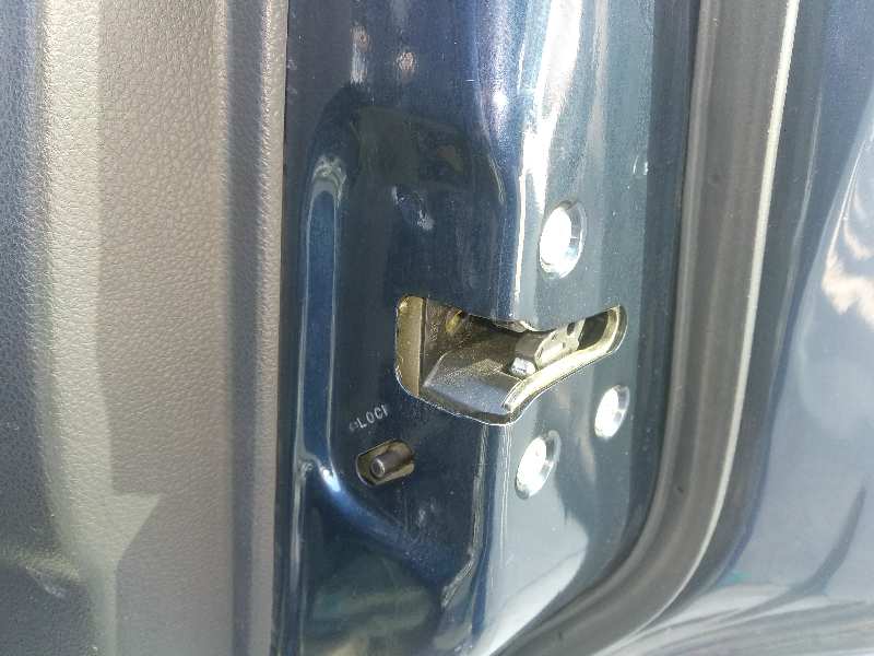  cerradura puerta trasera derecha   nissan note (e11e) acenta 1.5 dci turbodiesel cat