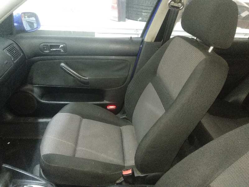 Juego asientos  volkswagen golf iv variant 1.9 tdi