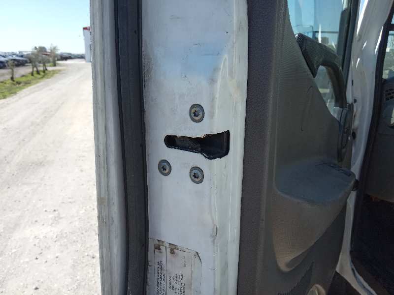 Cerradura puerta delantera izquierda nissan cabstar 35.15 dci 45.15 dci 3.0 (f24m