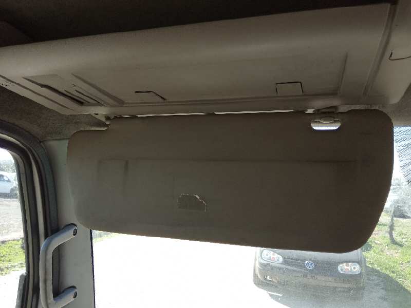 Parasol izquierdo nissan cabstar 35.15 dci 45.15 dci 3.0 (f24m