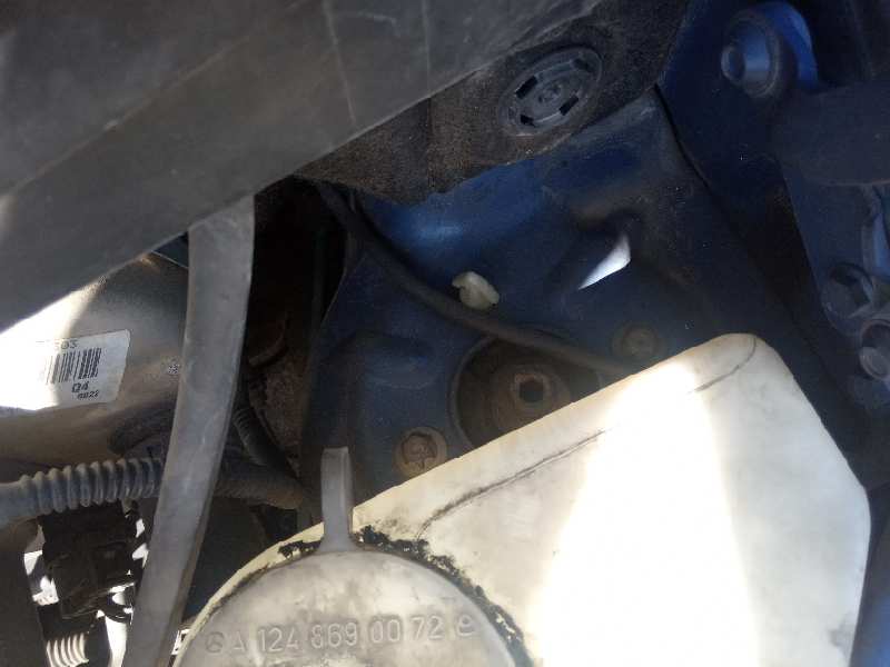 Amortiguador delantero izquierdo mercedes-benz clase a a 140 (168.031 168.131)