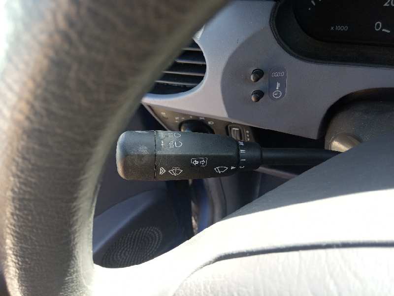 Mando intermitentes mercedes-benz clase a a 140 (168.031 168.131)