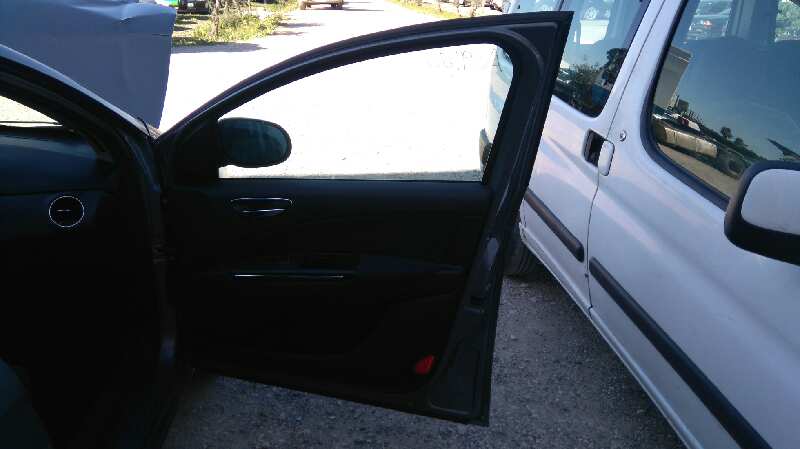 Puerta delantera derecha fiat bravo ii 1.9 d multijet