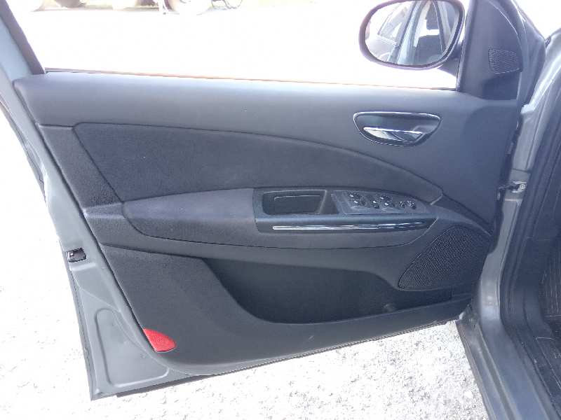 Juego asientos completo fiat bravo ii 1.9 d multijet