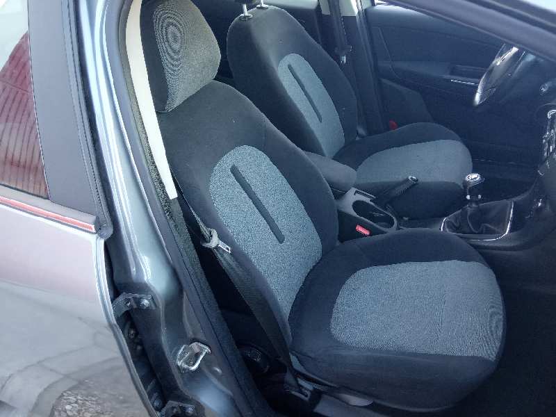 Juego asientos completo fiat bravo ii 1.9 d multijet
