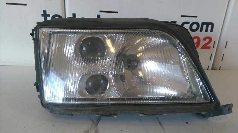 Faro derecho audi 100 2.6