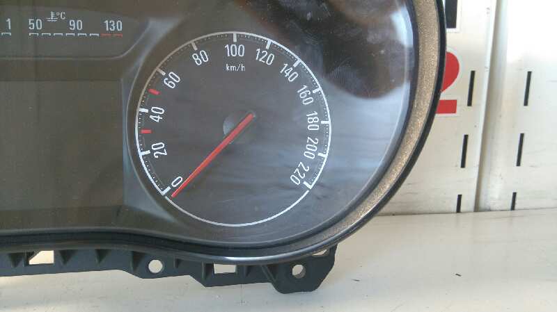 Cuadro instrumentos opel corsa e business      05