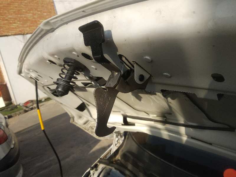 Cerradura capot opel corsa e business      05