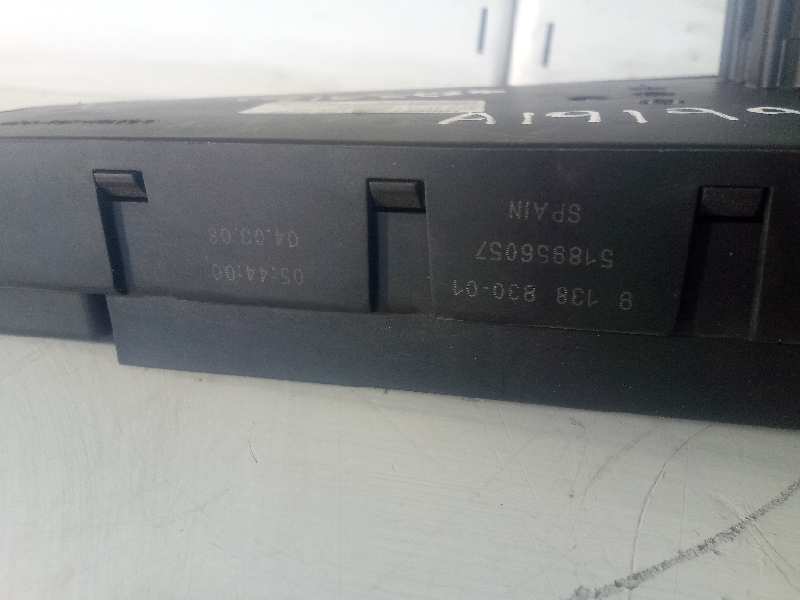 Caja reles / fusibles bmw 6 635 d