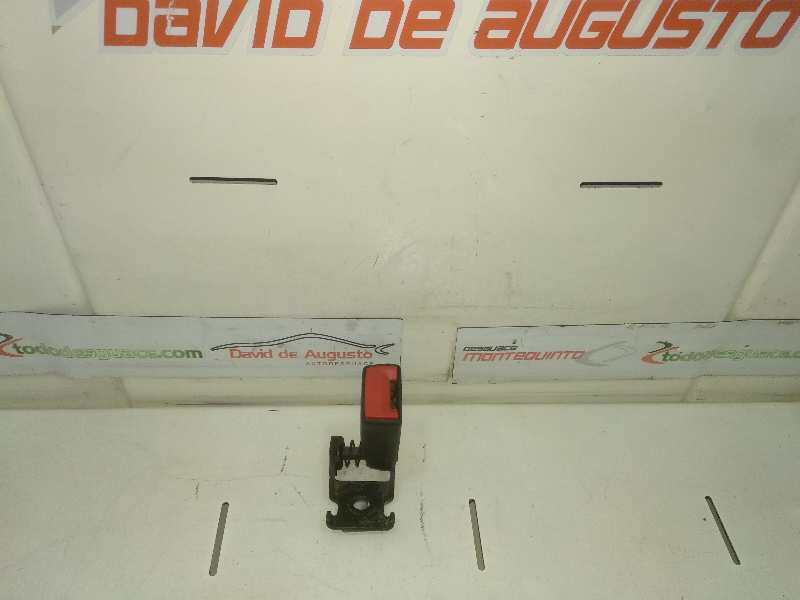 Anclaje cinturon trasero derecho bmw 6 635 d