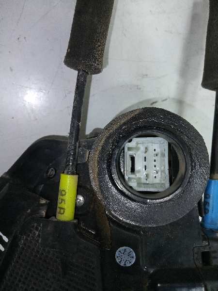 Cerradura puerta trasera izquierda toyota land cruiser prado 3.0 d4d (kdj155_ kdj150_)