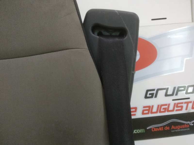 Asiento delantero izquierdo renault midlum  dxi7 241 cv 44