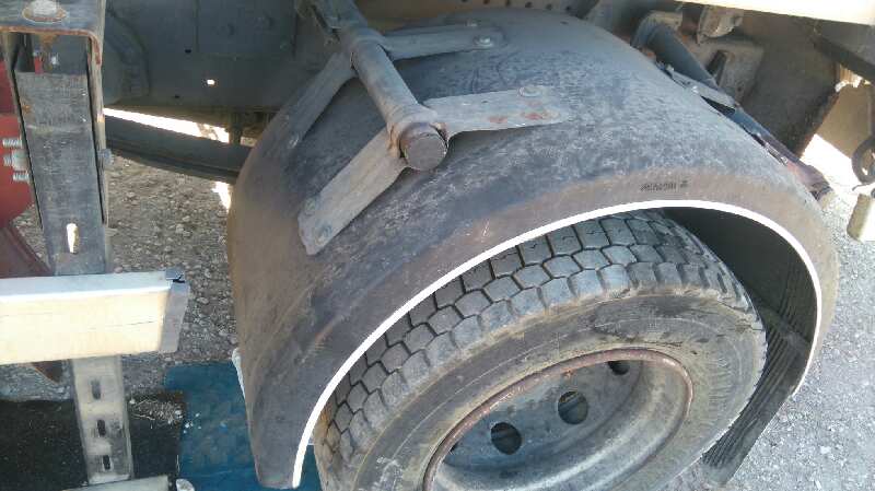 Guardabarros trasero izquierdo renault midlum  dxi7 241 cv 44