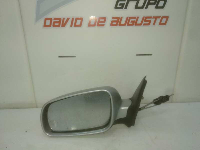 Retrovisor izquierdo seat leon 1.9 tdi