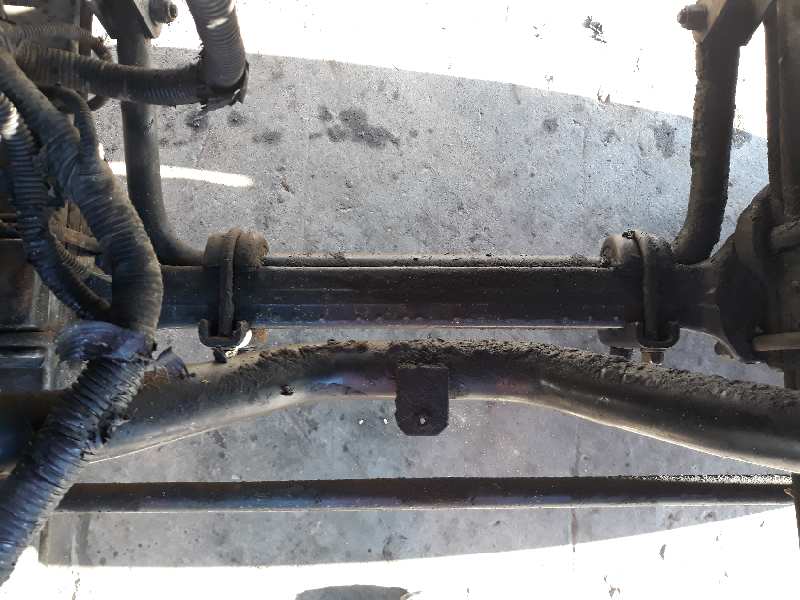 Puente delantero nissan atleon 165 165      01