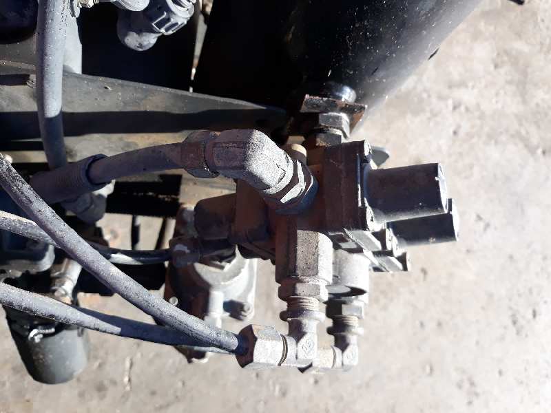 Valvula aire adicional nissan atleon 165 165      01