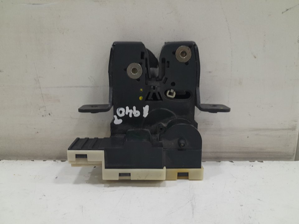 Cerradura maletero / porton nissan micra iii 1.5 dci