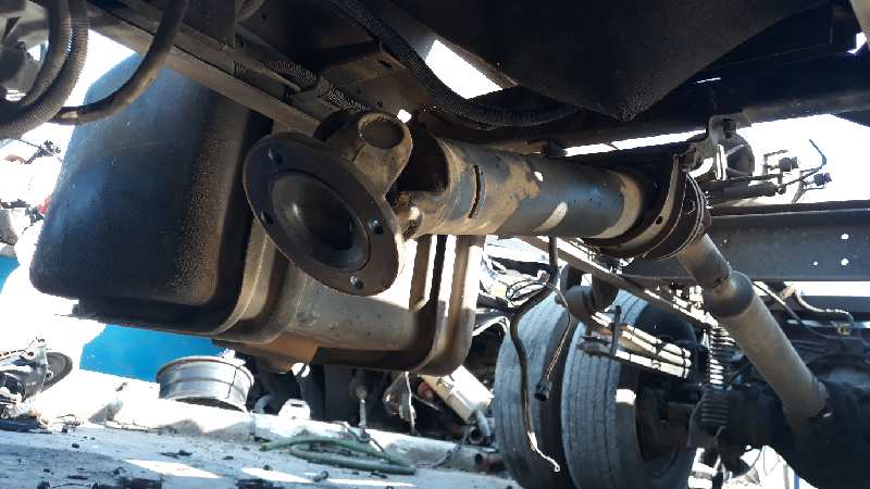 Transmision central nissan atleon 165 165      01