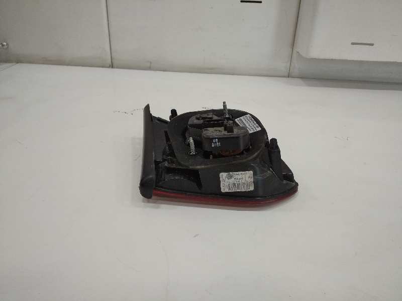 Piloto interior trasero derecho volkswagen golf vi 2.0 tdi