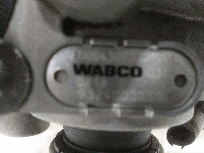 Secador de aire mercedes axor 2ejes 18 ton 20