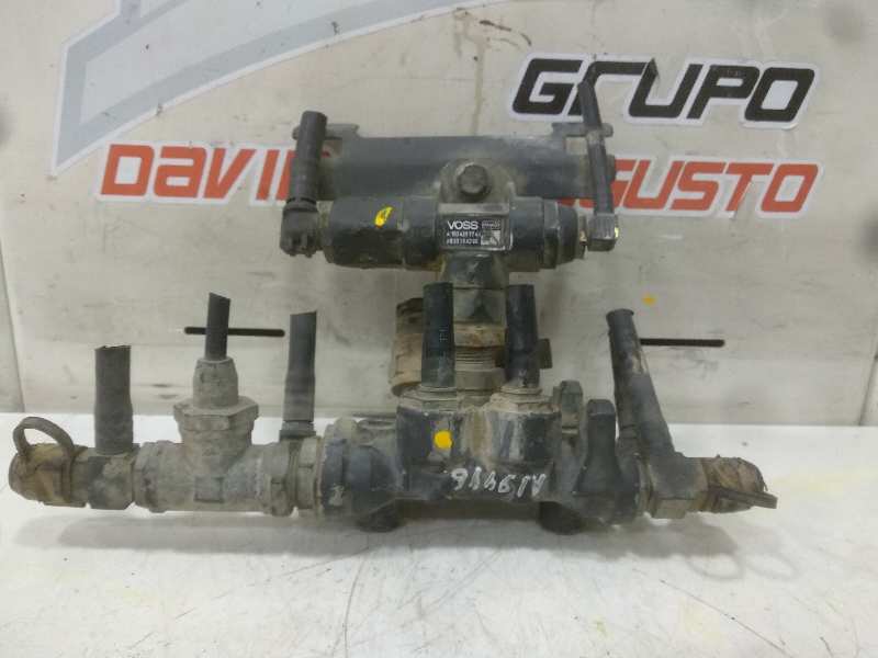 Distribuidor de fuerza de frenado mercedes axor 2ejes 18 ton 20