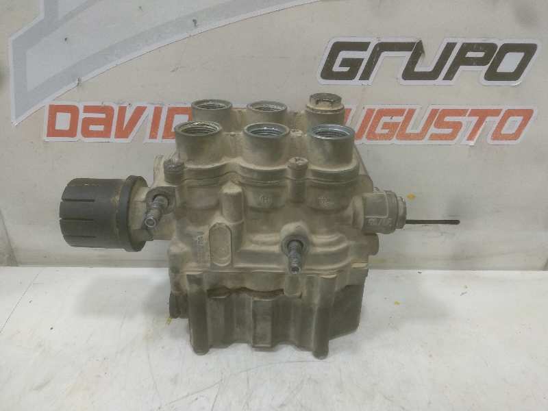 Valvula de suspension trasera 3 ejes scania serie 4 (pr 114 l) fsa