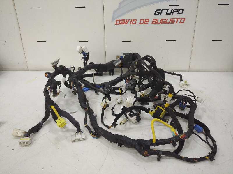 Instalacion interior kia ceed 1.6 crdi 136
