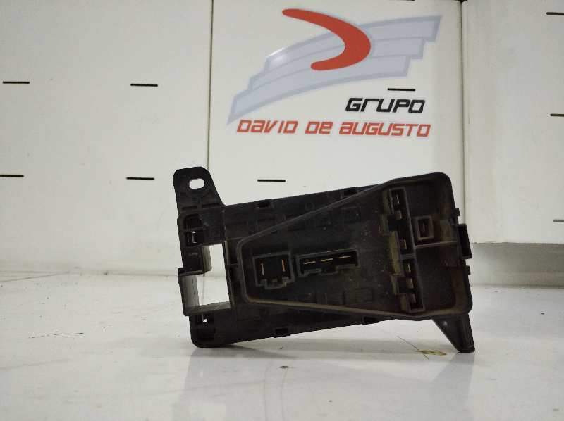 Caja reles / fusibles land rover freelander soft top 2.0 di 4x4