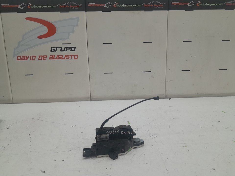 Cerradura puerta delantera derecha peugeot 207 1.6 hdi