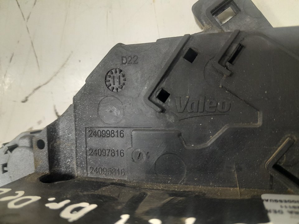 Cerradura puerta delantera derecha peugeot 207 1.6 hdi