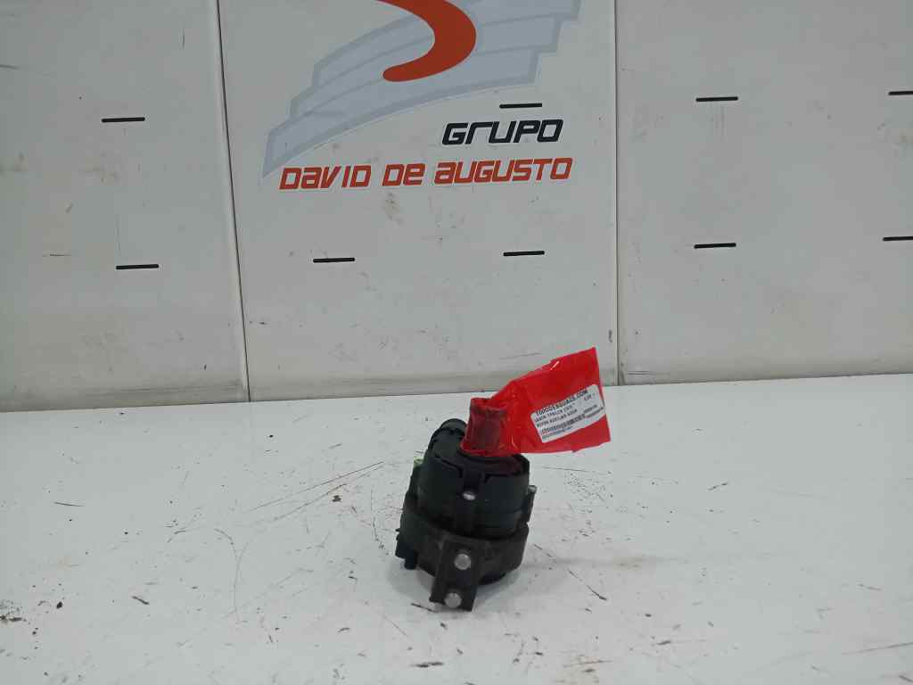 Bomba auxiliar agua lancia ypsilon 