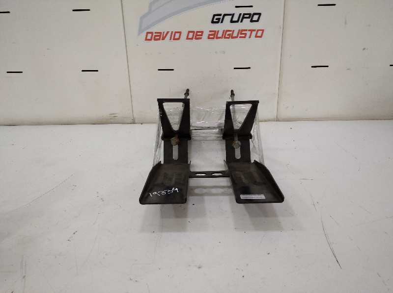 Soporte bateria mercedes actros bm 963.403 ach