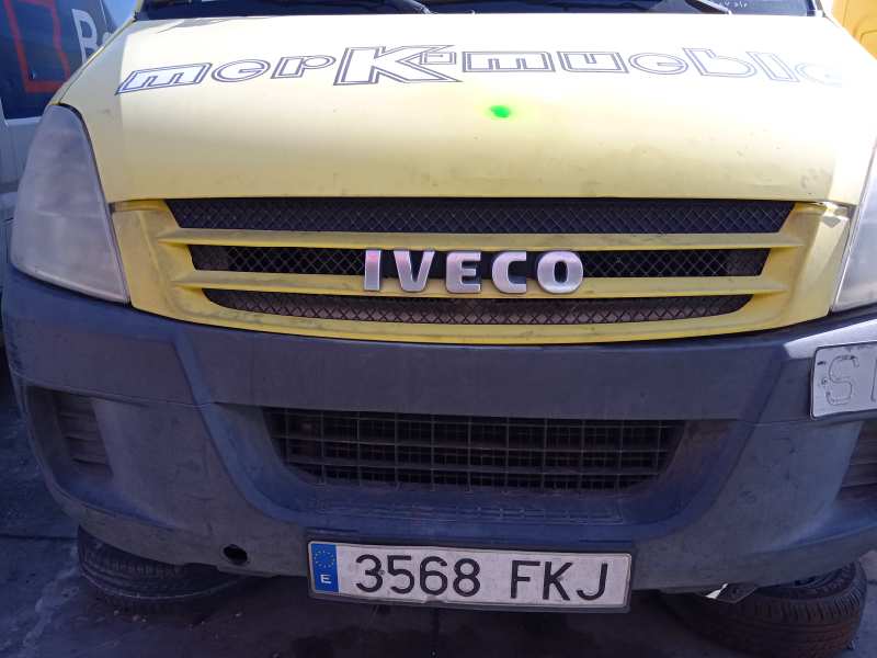 Rejilla delantera iveco daily caja abierta doble