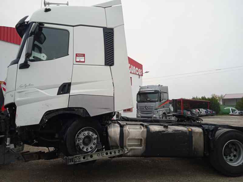 Caja direccion renault t 520 highcab t4x2   