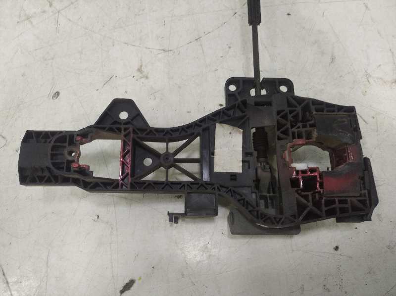 Soporte maneta exterior delantera derecha audi q7 3.0 tdi quattro