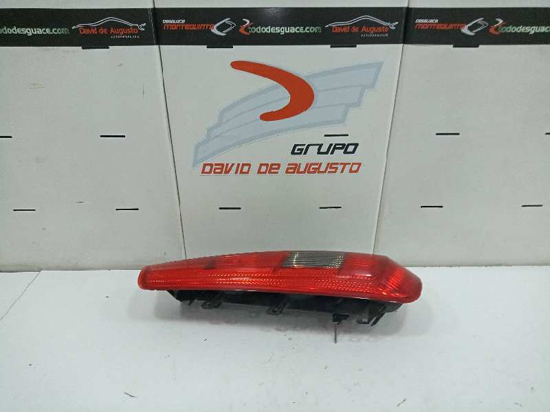 Piloto trasero izquierdo ford fiesta v 