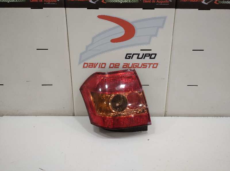 Piloto trasero derecho toyota corolla 2.0 d4d (cde120r_ cde120l_)
