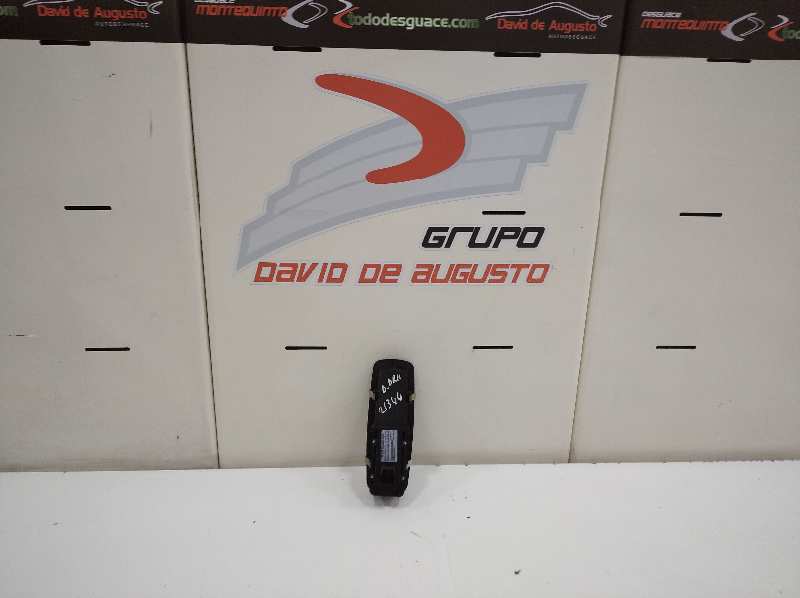 Mando elevalunas delantero derecho fiat freemont 2.0 jtd