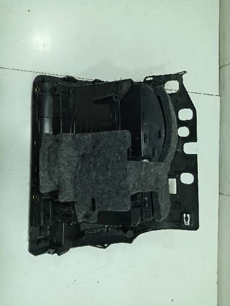 Guantera audi a4 avant 2.0 tdi