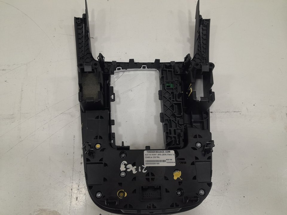 Consola central audi a4 avant 2.0 tdi