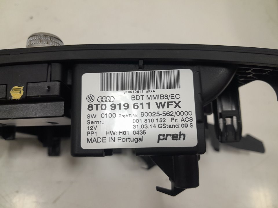Consola central audi a4 avant 2.0 tdi