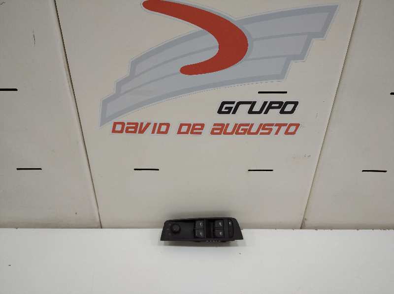 Mando elevalunas delantero izquierdo audi a1 sportback 1.6 tdi